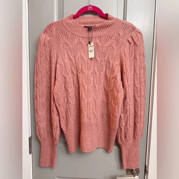 Express Rose Pink Cable Knit Puff Sleeve Sweater Size Medium NWT - Picture 3 of 3